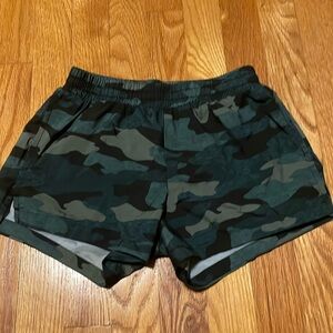 Green Camo Girls Shorts